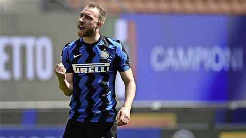 Eriksen hết cơ hội chơi bóng tại Italia khi cấy ghép máy khử rung tim