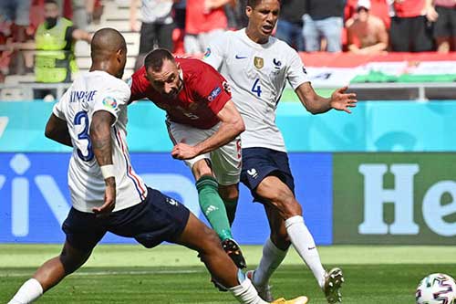 Hungary nuôi hy vọng đi tiếp tại EURO 2020 sau khi cầm hoà Pháp