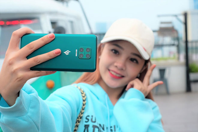 Hàng loạt smartphone Vsmart giảm giá mạnh