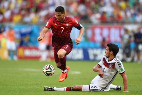 Ronaldo quyết xoá dớp 'tịt ngòi' trước Đức