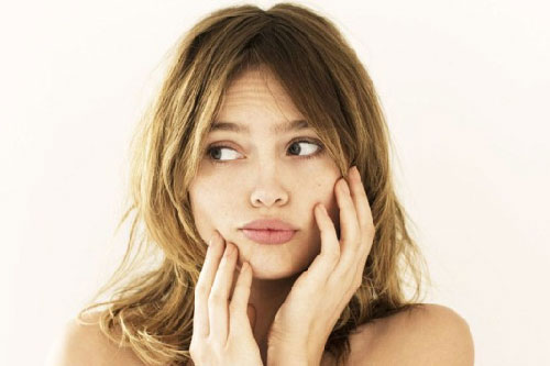 Thói quen xấu khiến làn da bị phá hủy