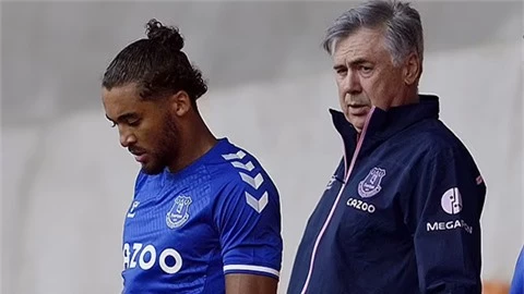 Ancelotti tính đưa trò cưng Calvert-Lewin tới Real