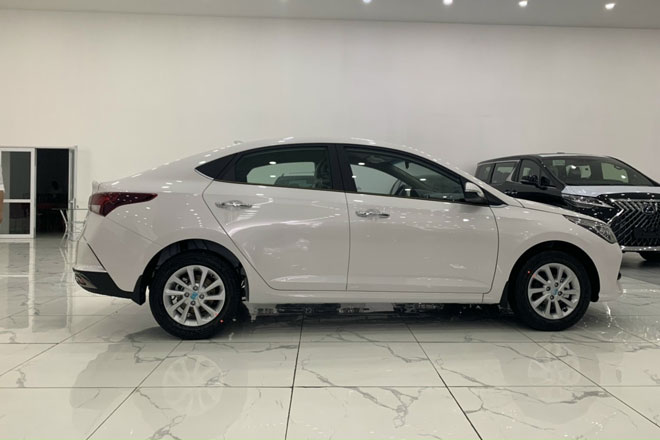 Sức mua ô tô tại thị trường Việt Nam tháng 5/2021 'tụt dốc không phanh'