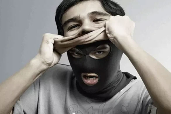 Sống ở đâu cũng cần có láng giềng nhưng gặp 2 kiểu hàng xóm này, tốt nhất không nên qua lại kẻo có ngày gặp họa