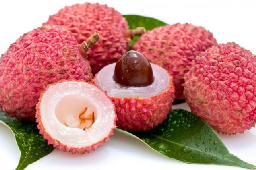 Những người cần thận trọng khi ăn quả vải