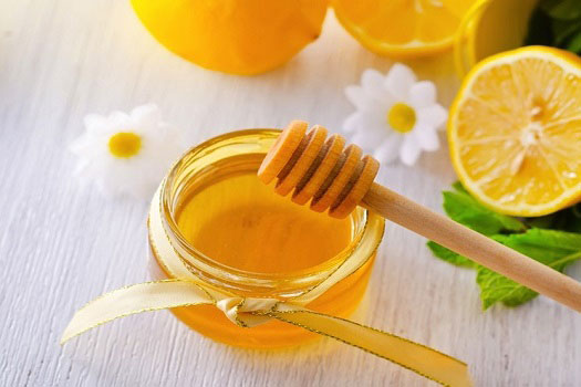 Tốn chục triệu đi spa không bằng cách dùng mật ong trị nám