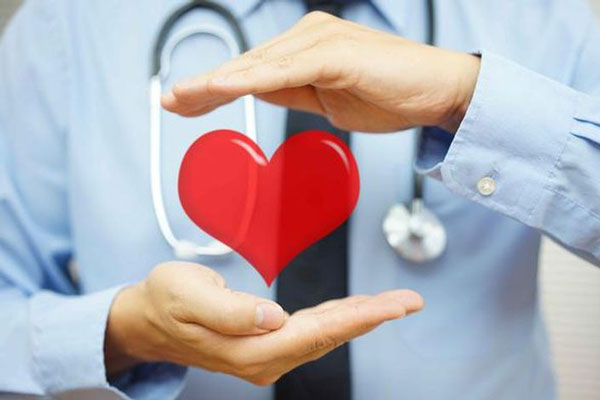 Tim đập nhanh sau bữa ăn, cảnh báo 4 vấn đề về sức khỏe