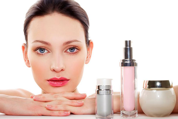 5 hóa chất độc hại có thể "ẩn nấp" trong các sản phẩm chăm sóc da