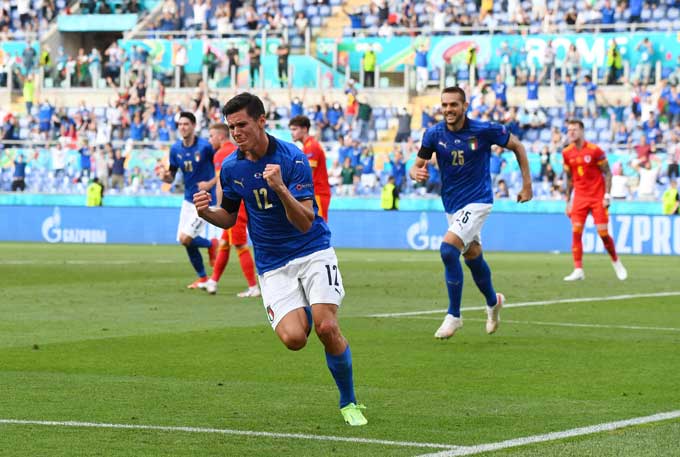 Thắng nhẹ nhàng, Italia dắt tay xứ Wales vào vòng 1/8 EURO 2020
