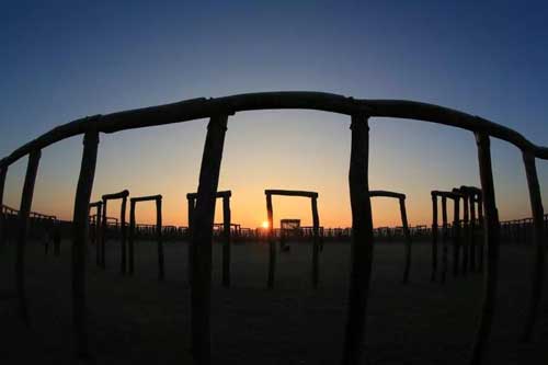 Người cổ đại sống ở 'Stonehenge' của Đức, địa điểm hiến tế con người tàn bạo