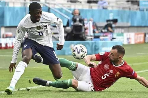 Ousmane Dembele của ĐT Pháp đã phải sớm nói lời chia tay VCK EURO 2020 sau khi dính chấn thương