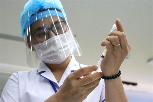 Từ tháng 7, mỗi tuần sẽ có 1 triệu liều vaccine AstraZeneca về Việt Nam - Ảnh 1.