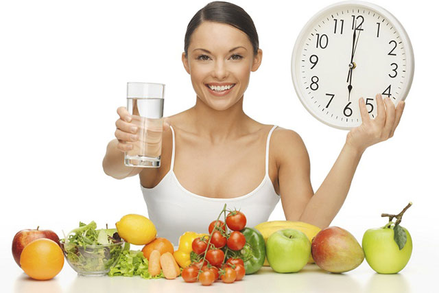 Ăn trái cây đúng thời điểm này sẽ có sức khỏe "vàng"