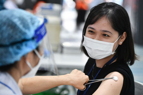 Việt Nam có thêm 133 ca mắc COVID-19 trong nước, riêng TP.HCM 70 ca