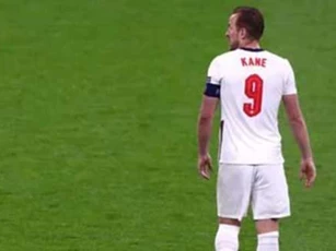 Vì sao Harry Kane 'tịt ngòi' ở EURO 2020?