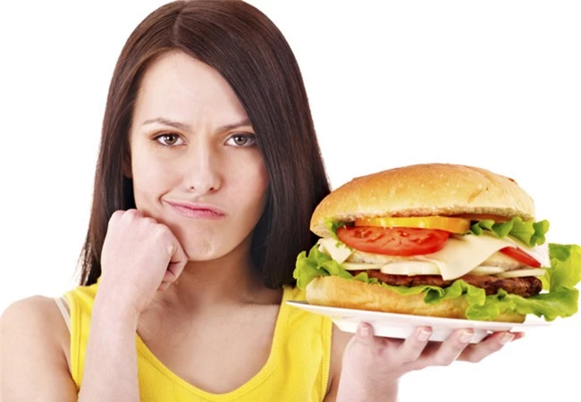 Những sai lầm trong ăn uống khiến “bệnh từ miệng vào” 1