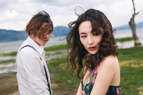 Có nên làm bạn với người yêu cũ hay không?