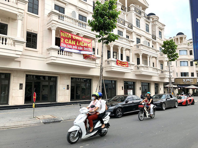 &#x110;&#x1EC1; xu&#x1EA5;t n&#xE2;ng m&#x1EE9;c ch&#x1ECB;u thu&#x1EBF; cho thu&#xEA; nh&#xE0; l&#xEA;n 200 tri&#x1EC7;u &#x111;&#x1ED3;ng/n&#x103;m