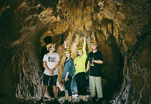 Tuyệt tác thạch nhũ trong hang Chà Lòi