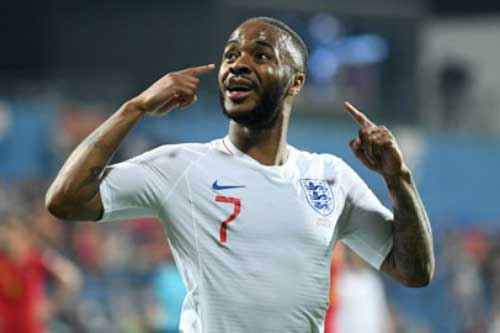 ĐT Anh lập kỷ lục đáng xấu hổ trong ngày Sterling cân bằng cột mốc của Shearer