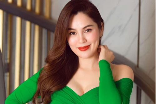 Tặng gạo cho tài xế taxi giữa mùa dịch, Hoa hậu đại gia Phương Lê lại bị netizen đáp trả: “Tài xế không phải ăn xin”