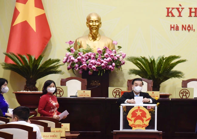 HĐND thành phố bầu chức danh Chủ tịch UBND thành phố Hà Nội