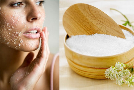 Hỗn hợp tẩy da chết rẻ tiền với muối biển