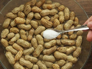 Mẹo khử sạch độc tố trong 5 loại thực phẩm quen thuộc đơn giản, dễ thực hiện