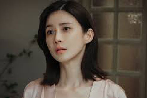 Mới sáng ra đã thấy người đàn ông lạ trong nhà, tôi càng thêm bàng hoàng vì thái độ của bố mẹ