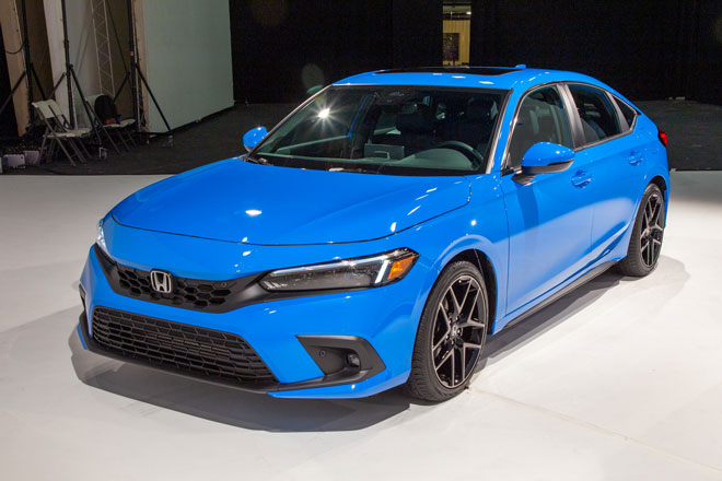 Cận cảnh Honda Civic Hatchback 2022 vừa trình làng