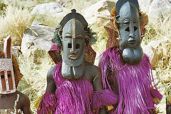 Dogon: Bộ tộc thổ dân Châu Phi nắm giữ những kiến thức thiên văn kỳ lạ, vượt xa với những gì mà một bộ lạc có đời sống nguyên thủy có thể khám phá