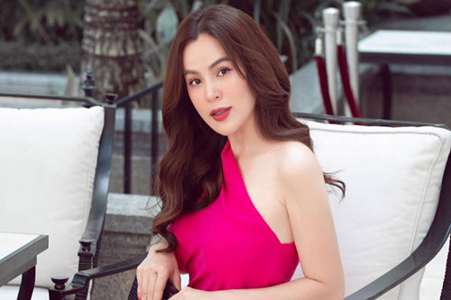 Bị chỉ trích "coi thường tài xế taxi" sau tuyên bố tặng gạo, Hoa hậu Phương Lê nhận tin nhắn bất ngờ