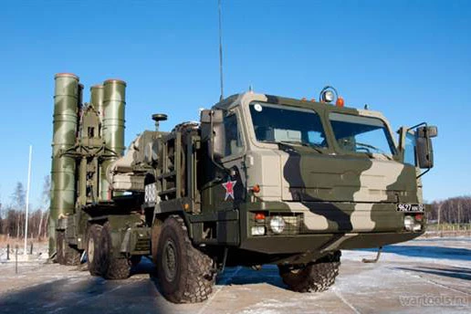 Hệ thống phòng không S-400.