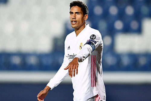 Chưa có lời đề nghị nào của MU dành cho Varane