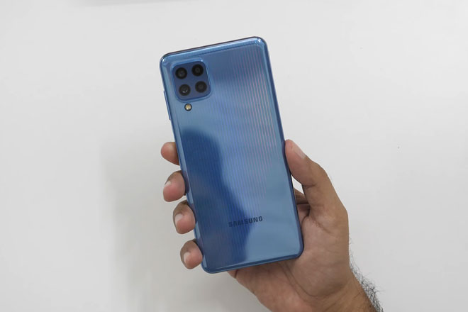 Ảnh chi tiết Samsung Galaxy M32: RAM 6 GB, màn hình 90Hz, pin 6.000 mAh, giá ‘mềm’
