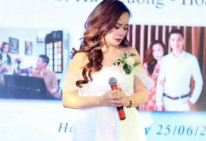 “Cô Xuyến” Hoàng Yến tha thiết xin cơ quan chức năng làm điều này sau khi chồng cũ có động thái tăng “level” đe doạ - Ảnh 4. “Cô Xuyến” Hoàng Yến tha thiết xin cơ quan chức năng làm điều này sau khi chồng cũ có động thái tăng “level” đe doạ - Ảnh 4.