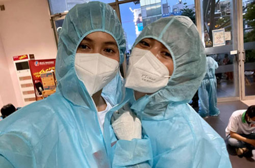 Mâu Thủy cùng dàn Hoa hậu, Á hậu gây xúc động với hành động ý nghĩa giữa mùa dịch