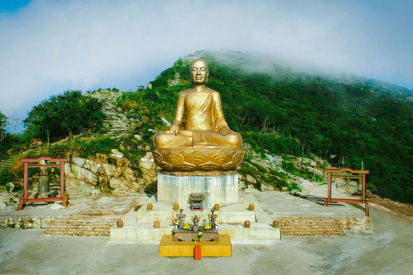 Tại sao vua Trần Nhân Tông chọn Yên Tử để tu hành?