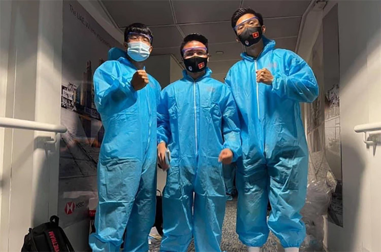 Đội tuyển Việt Nam xin cách ly thêm 7 ngày phòng Covid-19