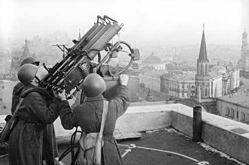 Vì sao các phi công Đức từng oanh tạc Luân Đôn lại sợ ném bom xuống Moskva?