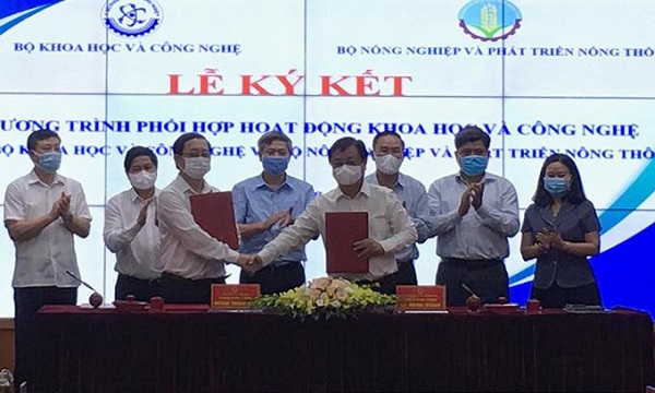 Bộ trưởng Lê Minh Hoan: Cần có thêm những “làn gió mới” trong nghiên cứu khoa học nông nghiệp 