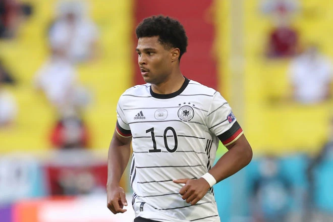 Tiền đạo: Serge Gnabry (Đức).