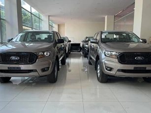 5 xe bán tải bền bỉ, giá tốt đáng mua nhất 2021 tại Việt Nam