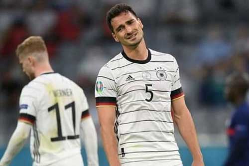 ĐT Đức bị cấm tập trên sân Wembley