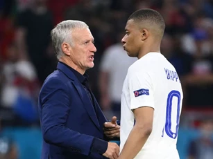 'Deschamps đang mất kiểm soát với cái tôi của Mbappe'