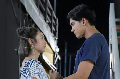 Về nhà người yêu, chứng kiến mẹ anh giặt quần áo, em đã tá hỏa và muốn "bỏ của chạy lấy người"