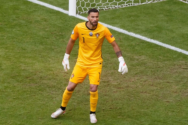 Thủ môn: Rui Patricio (Bồ Đào Nha).