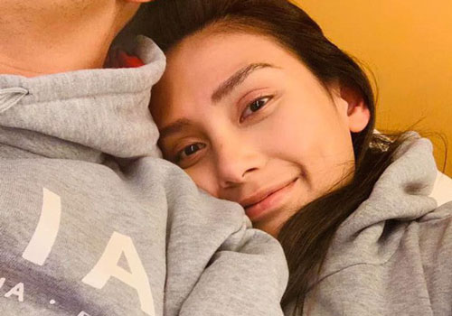 Lộ ảnh chồng sắp cưới kín tiếng ở Mỹ của siêu mẫu Võ Hoàng Yến, khiến cô bất chấp dịch bay nửa vòng trái đất sang thăm