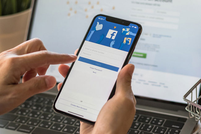 Bật ngay tính năng này trên iPhone để khỏi bị hack Facebook, iCloud, Mail... khi mất máy