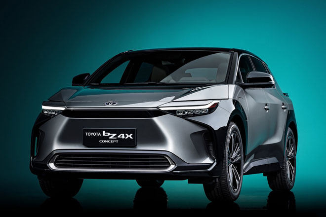 Vì sao Toyota chưa mặn mà với xe điện?